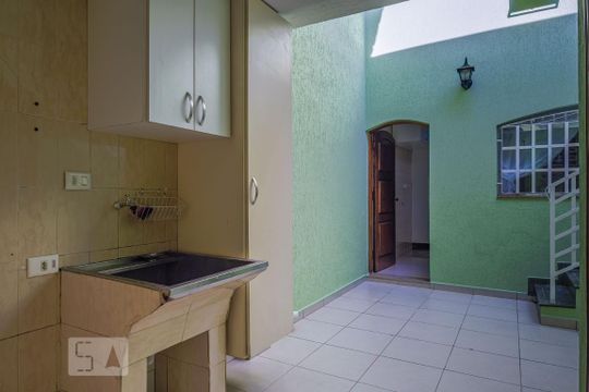 Área de serviço de casa para alugar com 2 quartos, 110m² em Vila Ester (zona Norte), São Paulo