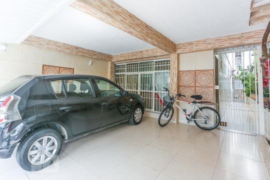 Garagem de casa de condomínio à venda com 4 quartos, 320m² em Rio Pequeno, São Paulo