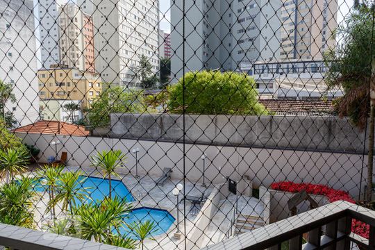 Vista da Varanda de apartamento à venda com 2 quartos, 64m² em Sumaré, São Paulo