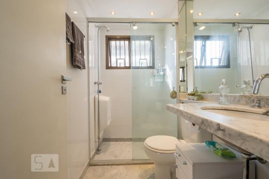 Banheiro de apartamento à venda com 2 quartos, 65m² em Nova Piraju, São Paulo