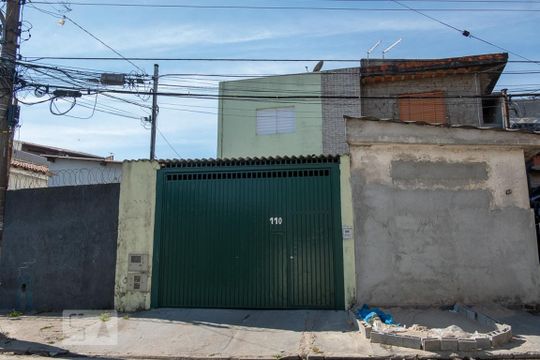 Fachada de casa de condomínio para alugar com 1 quarto, 65m² em Jardim Norma, São Paulo