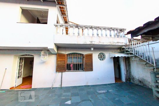 Quintal de casa para alugar com 6 quartos, 248m² em Tremembé, São Paulo