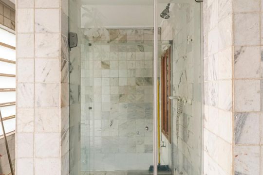Banheiro - Box de Vidro de apartamento para alugar com 1 quarto, 54m² em Consolação, São Paulo