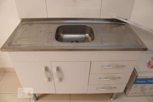 Cozinha de casa para alugar com 2 quartos, 86m² em Vila Romana, São Paulo