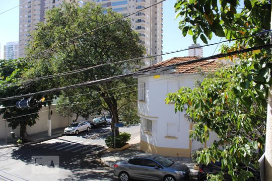 Vista do quarto 1 de casa para alugar com 2 quartos, 86m² em Vila Romana, São Paulo
