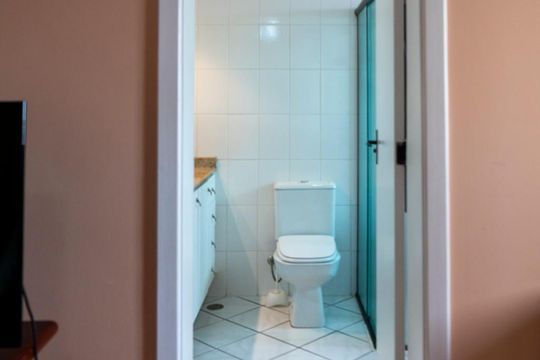 Banheiro suite 1 de apartamento à venda com 4 quartos, 261m² em Rudge Ramos, São Bernardo do Campo