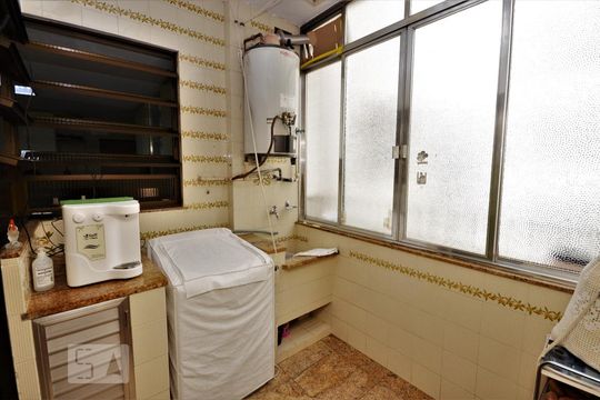 Área de Serviço de apartamento à venda com 3 quartos, 277m² em Laranjeiras, Rio de Janeiro
