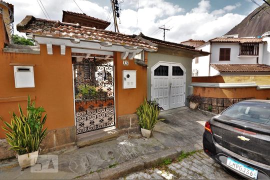 Fachada da Casa de casa para alugar com 4 quartos, 450m² em Cosme Velho, Rio de Janeiro