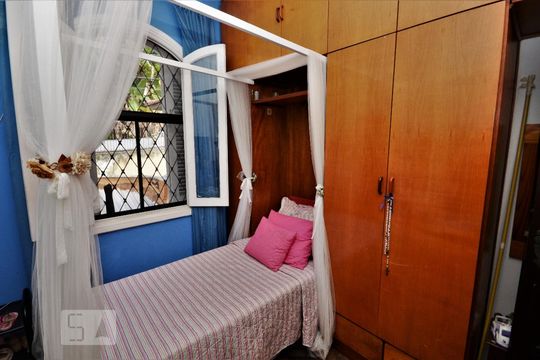 Quarto 1 de casa à venda com 4 quartos, 450m² em Cosme Velho, Rio de Janeiro