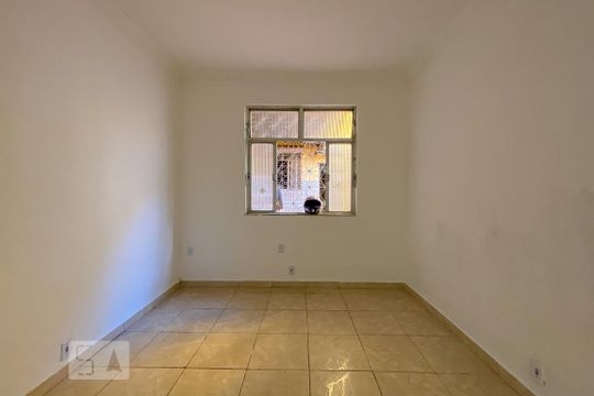 Sala de apartamento para alugar com 1 quarto, 70m² em Jardim America, Rio de Janeiro