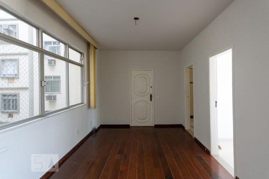Apartamento à venda com 3 quartos, 100m² em Grajau, Rio de Janeiro
