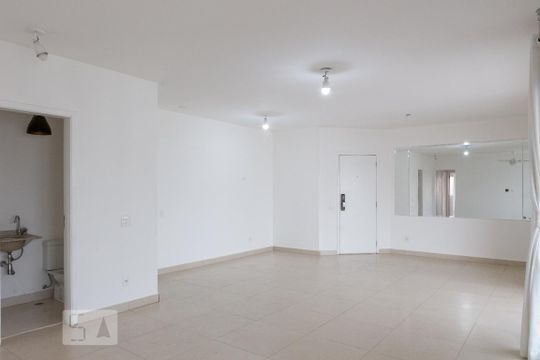 Sala de apartamento à venda com 3 quartos, 133m² em Lapa, São Paulo
