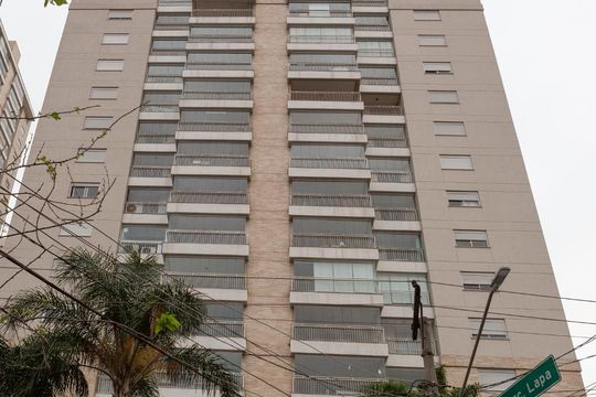 Fachada de apartamento à venda com 3 quartos, 133m² em Lapa, São Paulo