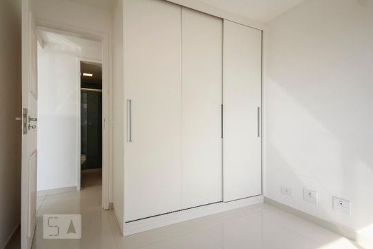 Quarto de apartamento à venda com 2 quartos, 197m² em Barra da Tijuca, Rio de Janeiro