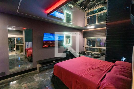 Suite de apartamento à venda com 1 quarto, 100m² em Vila Clementino, São Paulo