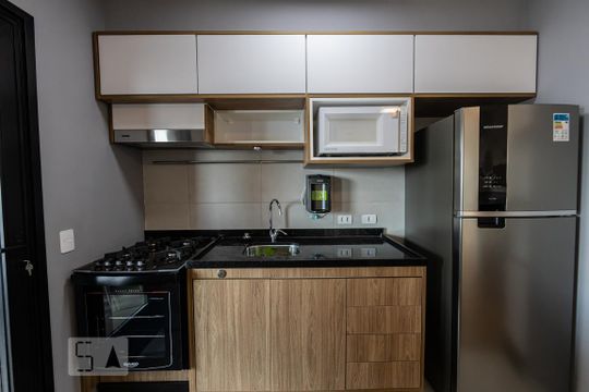 Cozinha de apartamento para alugar com 2 quartos, 50m² em Brás, São Paulo