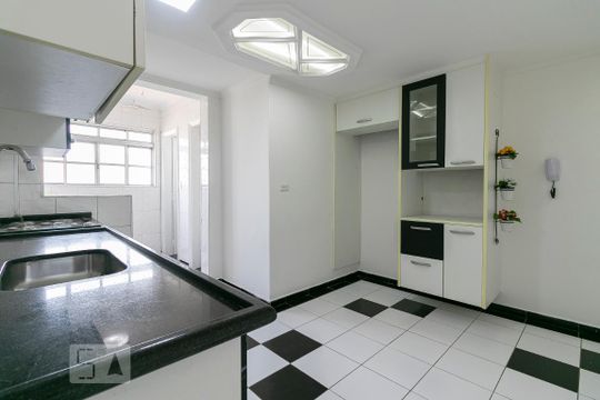 Cozinha de apartamento à venda com 3 quartos, 98m² em Vila Santo Estevão, São Paulo