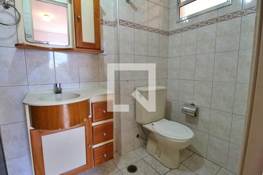 Banheiro do Quarto 3 (Suíte)  de apartamento à venda com 3 quartos, 78m² em Loteamento Country Ville, Campinas