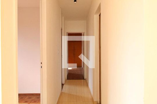 Corredor de apartamento à venda com 3 quartos, 78m² em Loteamento Country Ville, Campinas