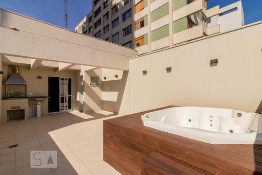 Varanda gourmet de kitnet/studio à venda com 1 quarto, 77m² em Aclimação, São Paulo