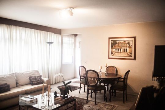 Sala de apartamento à venda com 3 quartos, 120m² em Bela Vista, São Paulo