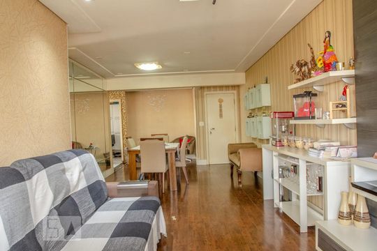 Sala de apartamento à venda com 3 quartos, 106m² em Vila Pereira Barreto, São Paulo