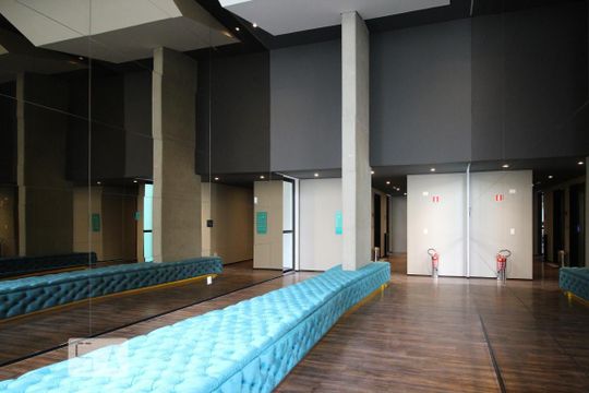 Hall Social de apartamento para alugar com 2 quartos, 65m² em Vila Olímpia, São Paulo