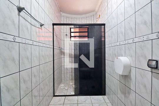 Banheiro do Quarto 3 - Suíte de casa à venda com 3 quartos, 300m² em Vila Palmares, Santo André