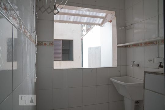 Área de Serviço de apartamento para alugar com 2 quartos, 68m² em Vila Valparaíso, Santo André