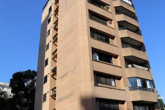 Fachada do Prédio de apartamento para alugar com 4 quartos, 256m² em Real Parque, São Paulo