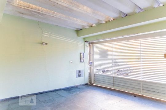 Garagem de casa à venda com 3 quartos, 178m² em Parque Erasmo Assunção, Santo André