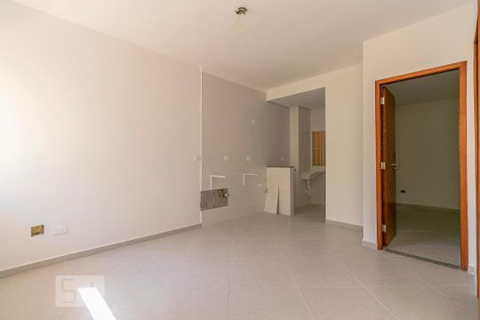 Sala / Cozinha de apartamento para alugar com 1 quarto, 34m² em Vila Granada, São Paulo