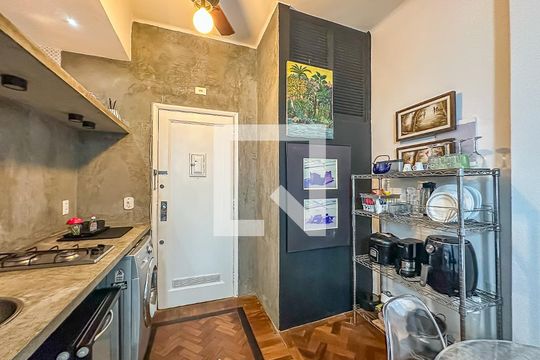 Cozinha de apartamento para alugar com 1 quarto, 33m² em Centro, Rio de Janeiro