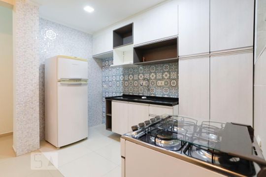 Cozinha de apartamento para alugar com 1 quarto, 57m² em Santa Cecília, São Paulo