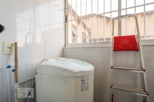 Área de Serviço de apartamento para alugar com 3 quartos, 60m² em Liberdade, Belo Horizonte