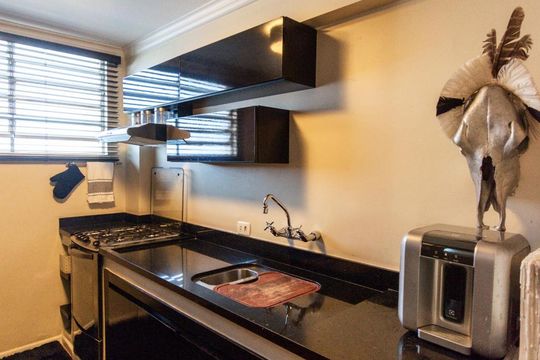 Cozinha de apartamento à venda com 2 quartos, 107m² em Jardim Paulista, São Paulo