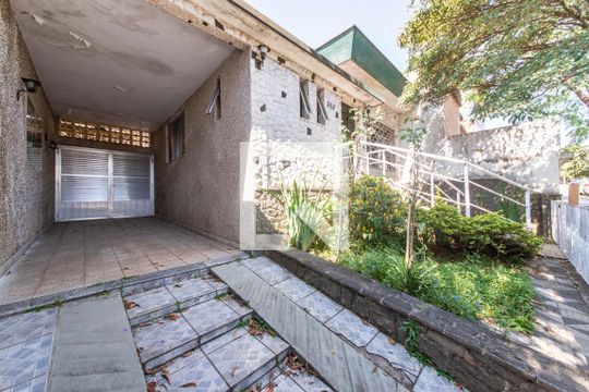 Garagem de casa à venda com 4 quartos, 200m² em Jardim da Saúde, São Paulo