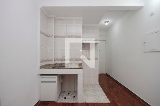 Cozinha de kitnet/studio à venda com 1 quarto, 35m² em Vila Buarque, São Paulo