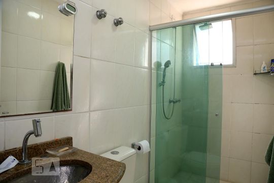 Banheiro Social de apartamento à venda com 3 quartos, 99m² em Vila Andrade, São Paulo
