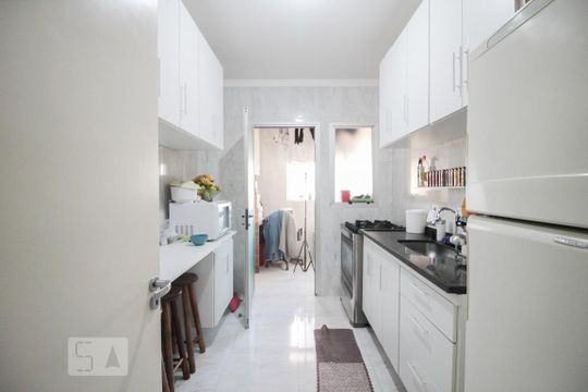 cozinha de apartamento à venda com 2 quartos, 74m² em Vila Amélia, São Paulo