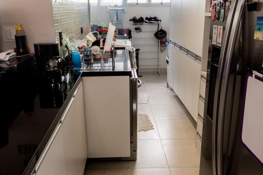 Cozinha de apartamento à venda com 2 quartos, 100m² em Vila Progredior, São Paulo