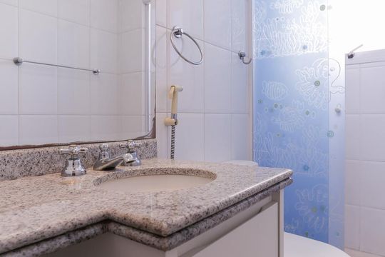 Banheiro Suíte 3 de apartamento para alugar com 3 quartos, 131m² em Vila Ipojuca, São Paulo