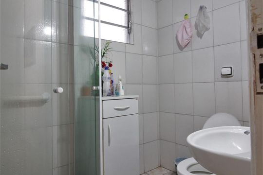 Banheiro de casa de condomínio à venda com 3 quartos, 78m² em Jardim Taboão, São Paulo