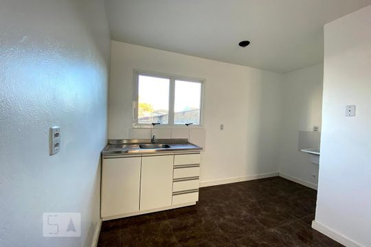 Cozinha de apartamento à venda com 2 quartos, 45m² em Rio dos Sinos, São Leopoldo