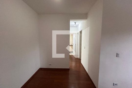 Sala  de apartamento à venda com 2 quartos, 60m² em Jardim Umuarama, São Paulo