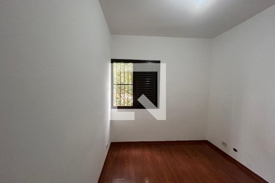 Quarto 1 de apartamento à venda com 2 quartos, 60m² em Jardim Umuarama, São Paulo