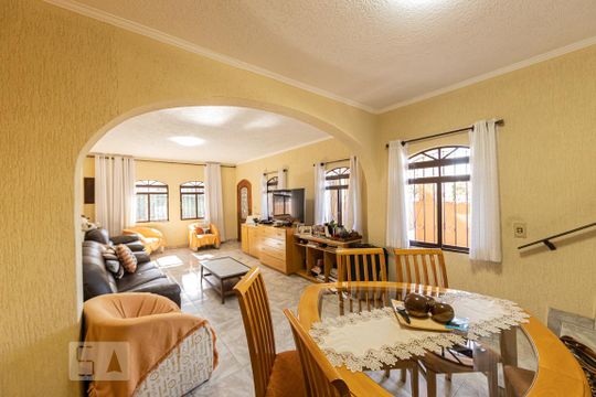 Sala de casa para alugar com 3 quartos, 211m² em Vila Matilde, São Paulo
