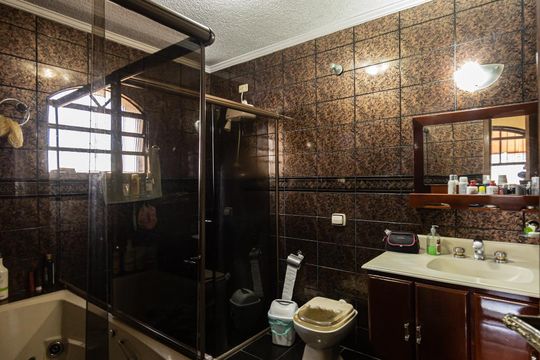 Banheiro Suite de casa à venda com 3 quartos, 211m² em Vila Matilde, São Paulo