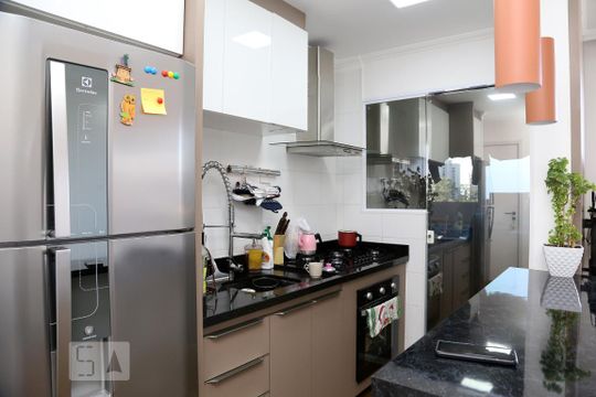 Cozinha de apartamento à venda com 2 quartos, 56m² em Jardim Parque Morumbi, São Paulo