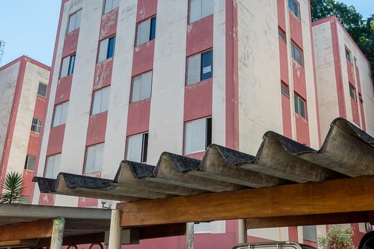 Fachada do bloco de apartamento à venda com 2 quartos, 46m² em Ferrazópolis, São Bernardo do Campo